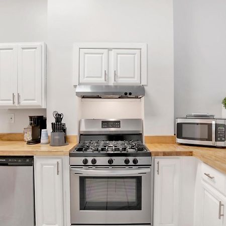 Apartmán Stars On State In The Heart Of Downtown Mobile Exteriér fotografie